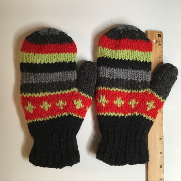 Hand Knitted Whool Colorful Striped Adult Mittens - Picture 2 of 4